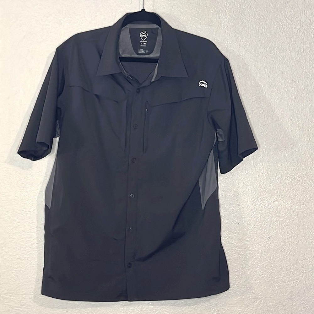 Cabelas Fishing Shirt Mens Large Grey XPG Short Sleeve Vented Camping Pockets B3
